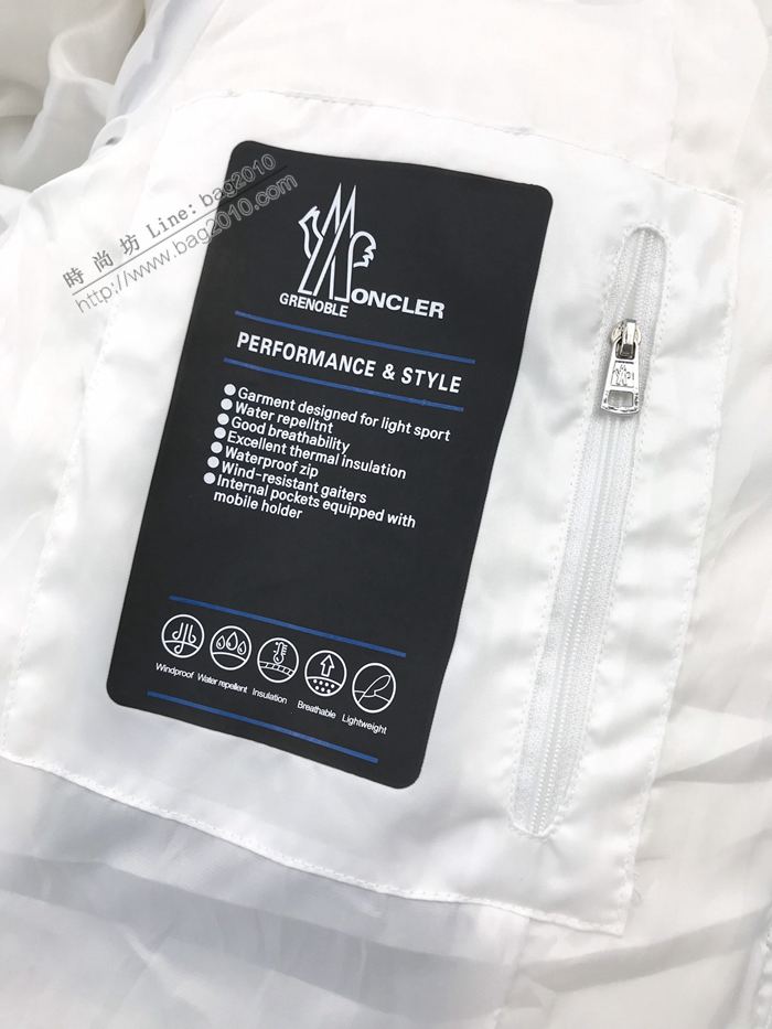 Moncler男裝 蒙口2020新款標誌logo羽絨服  ydi3185